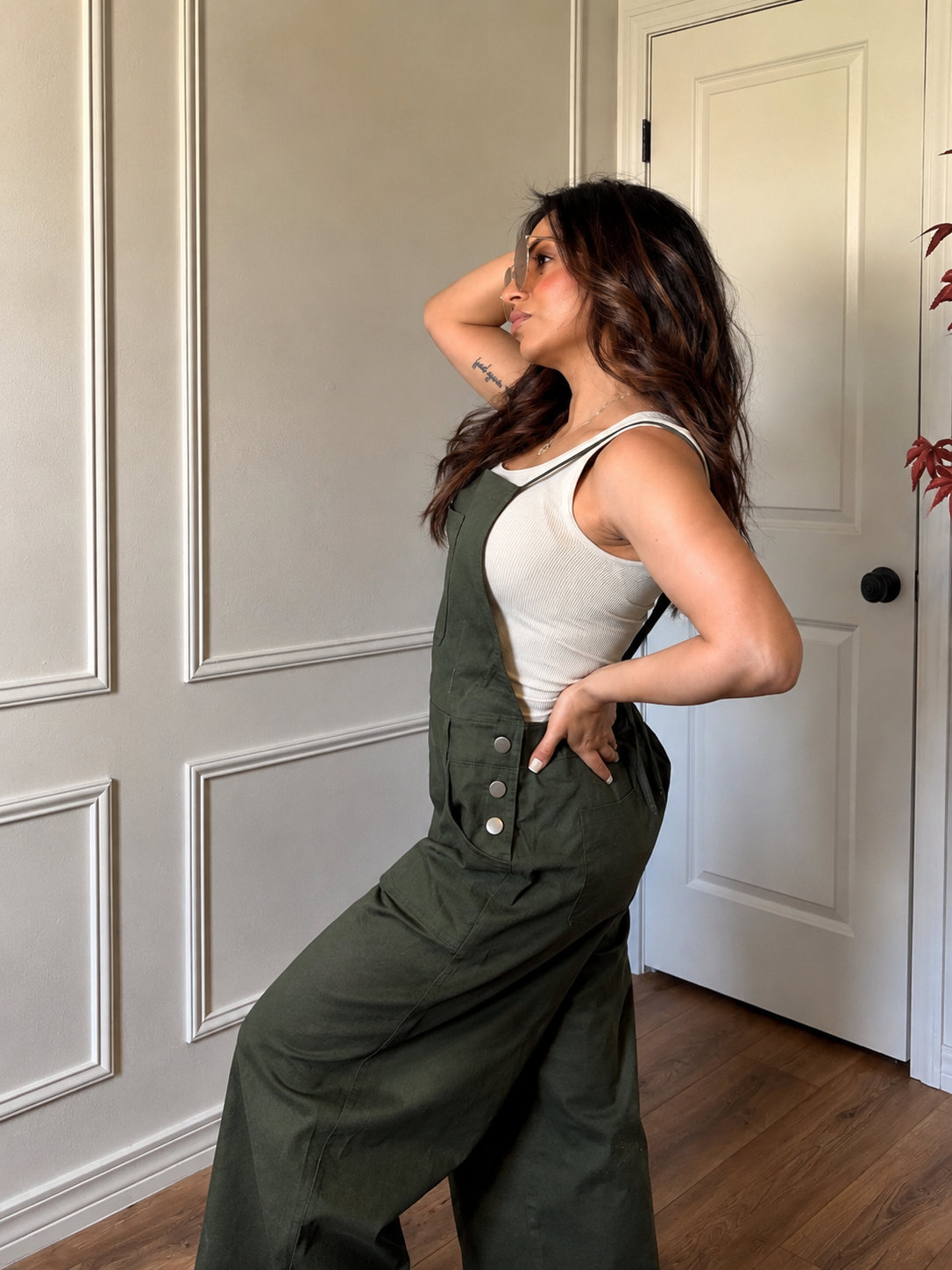 Spaghetti Strap Criss Cross Back Jumper