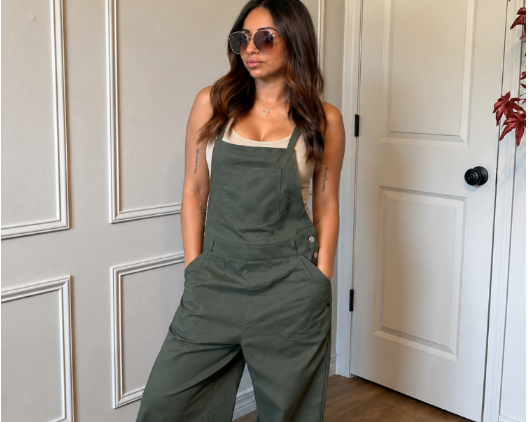 Spaghetti Strap Criss Cross Back Jumper